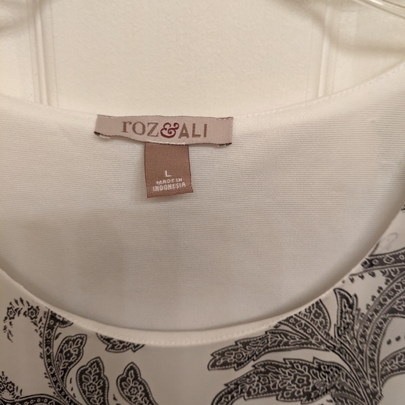 Roz Ali Paisley Butterfly Sleeves Boho Top Blouse Sz. L - Picture 4 of 5